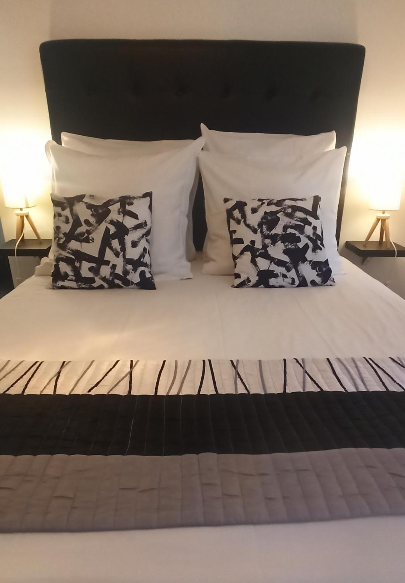 L'amiral Apartment *